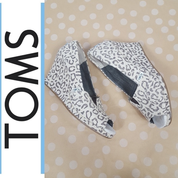 Toms Shoes - TOM'S Open Toe Leopard Print Wedges